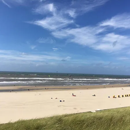 Kareinladune Egmond aan den Hoef
