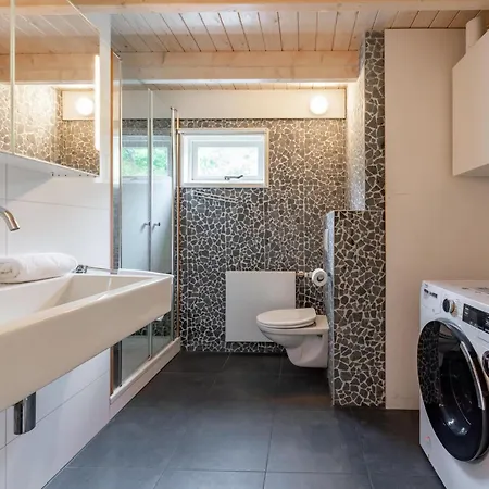 Kareinladune Holiday home Egmond aan den Hoef